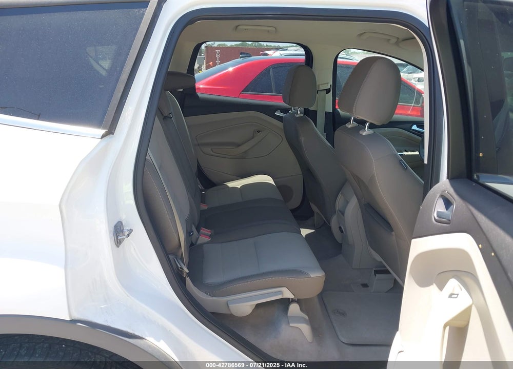 2014 FORD ESCAPE VIN: 1FMCU0GX8EUC31292