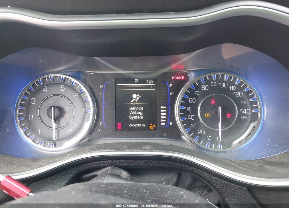 2015 CHRYSLER 200 VIN: 1C3CCCAB0FN758104