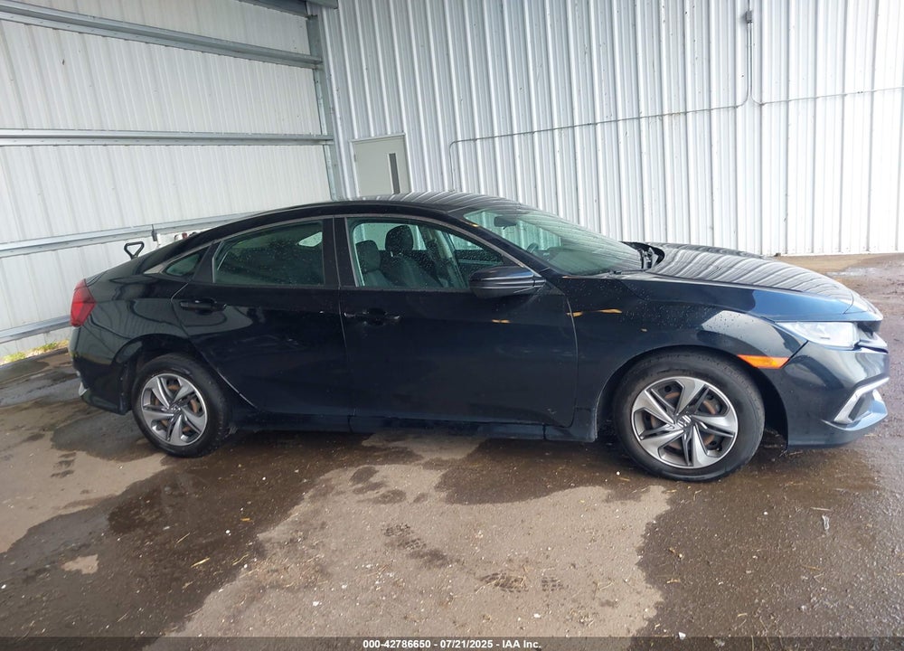 2019 HONDA CIVIC LX VIN: 2HGFC2F66KH581514