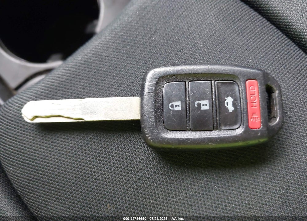 2019 HONDA CIVIC LX VIN: 2HGFC2F66KH581514