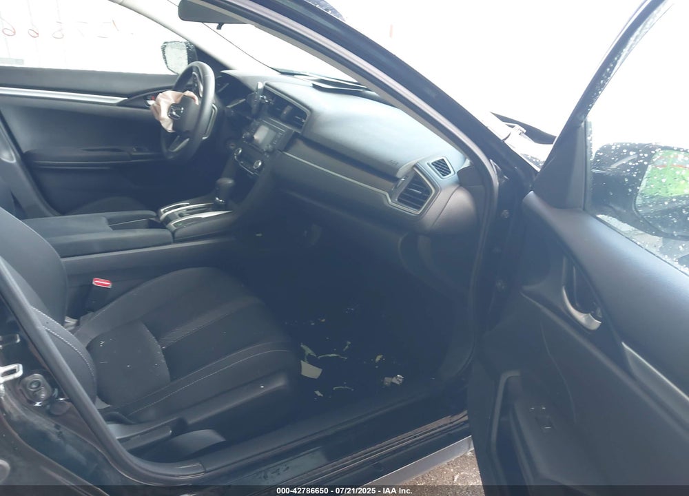 2019 HONDA CIVIC LX VIN: 2HGFC2F66KH581514