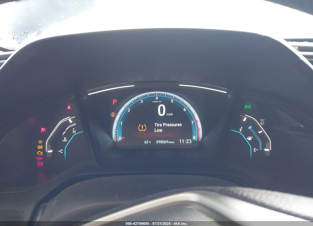 2019 HONDA CIVIC LX VIN: 2HGFC2F66KH581514