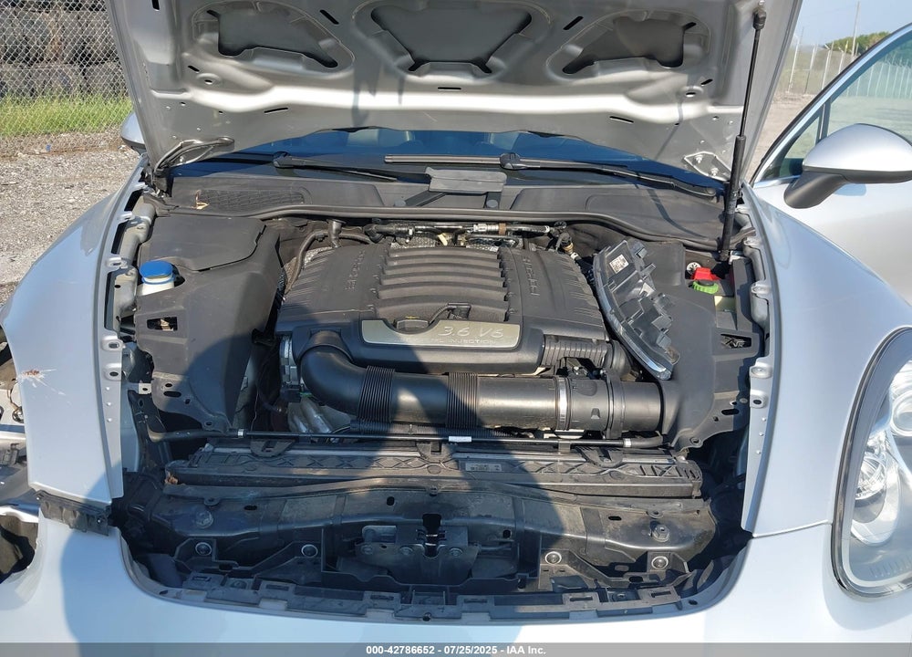 2014 PORSCHE CAYENNE VIN: WP1AA2A28ELA07344