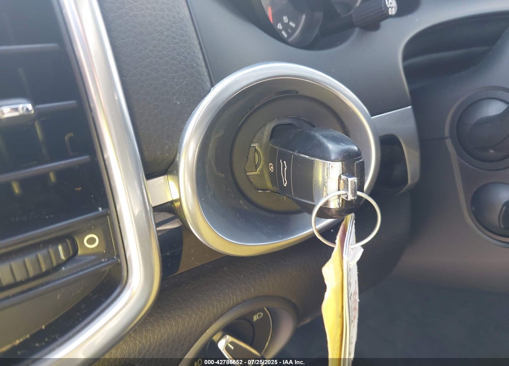 2014 PORSCHE CAYENNE VIN: WP1AA2A28ELA07344