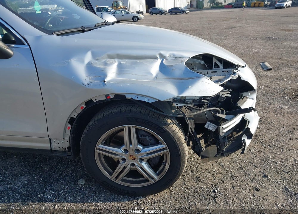 2014 PORSCHE CAYENNE VIN: WP1AA2A28ELA07344