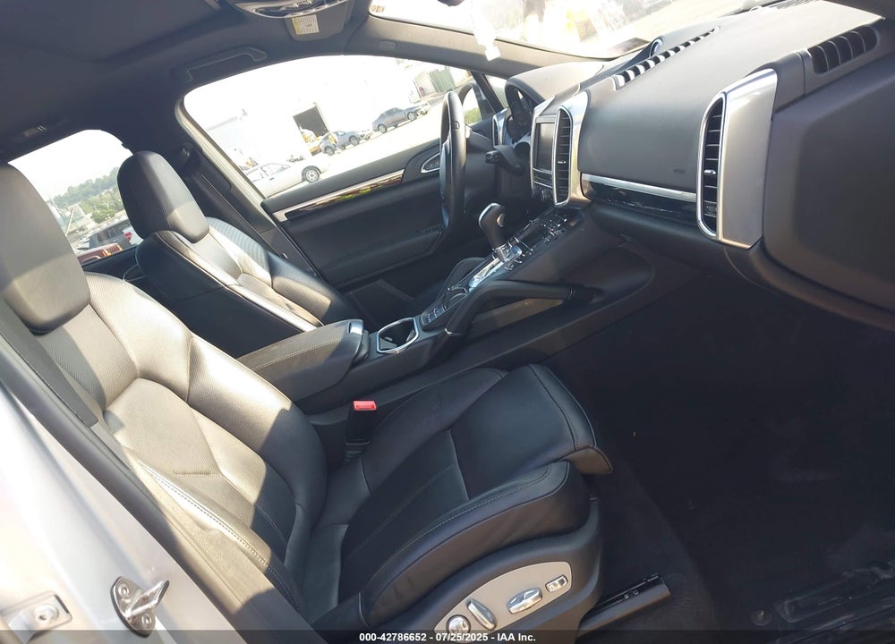 2014 PORSCHE CAYENNE VIN: WP1AA2A28ELA07344