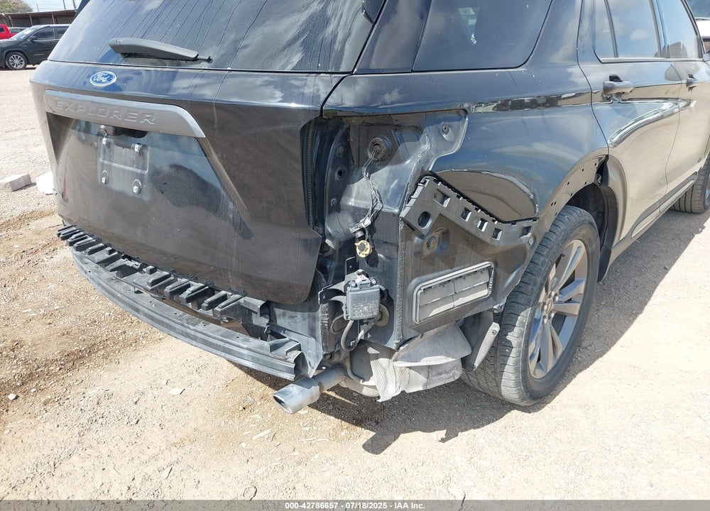 2021 FORD EXPLORER VIN: 1FMSK7DH8MGC49943