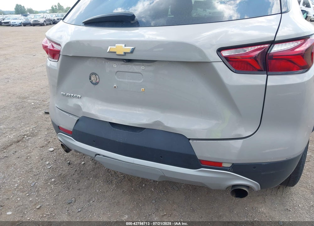 2021 CHEVROLET BLAZER VIN: 3GNKBCRS1MS506581