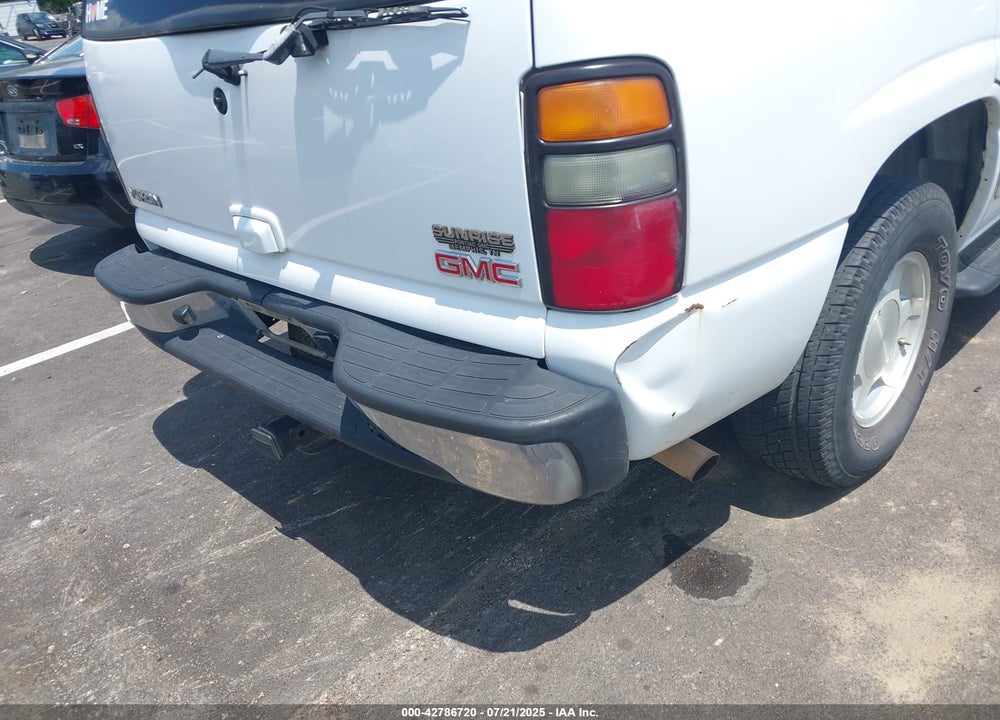 2004 GMC YUKON SLE VIN: 1GKEC13Z84R299675