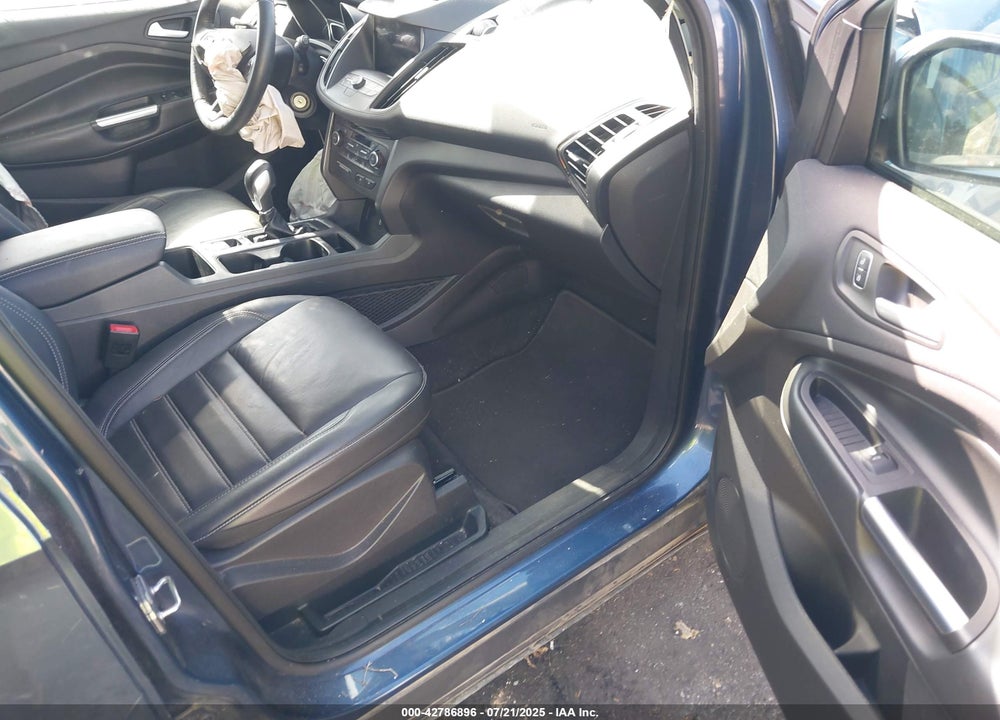 2018 FORD ESCAPE SEL VIN: 1FMCU0HD5JUB04479