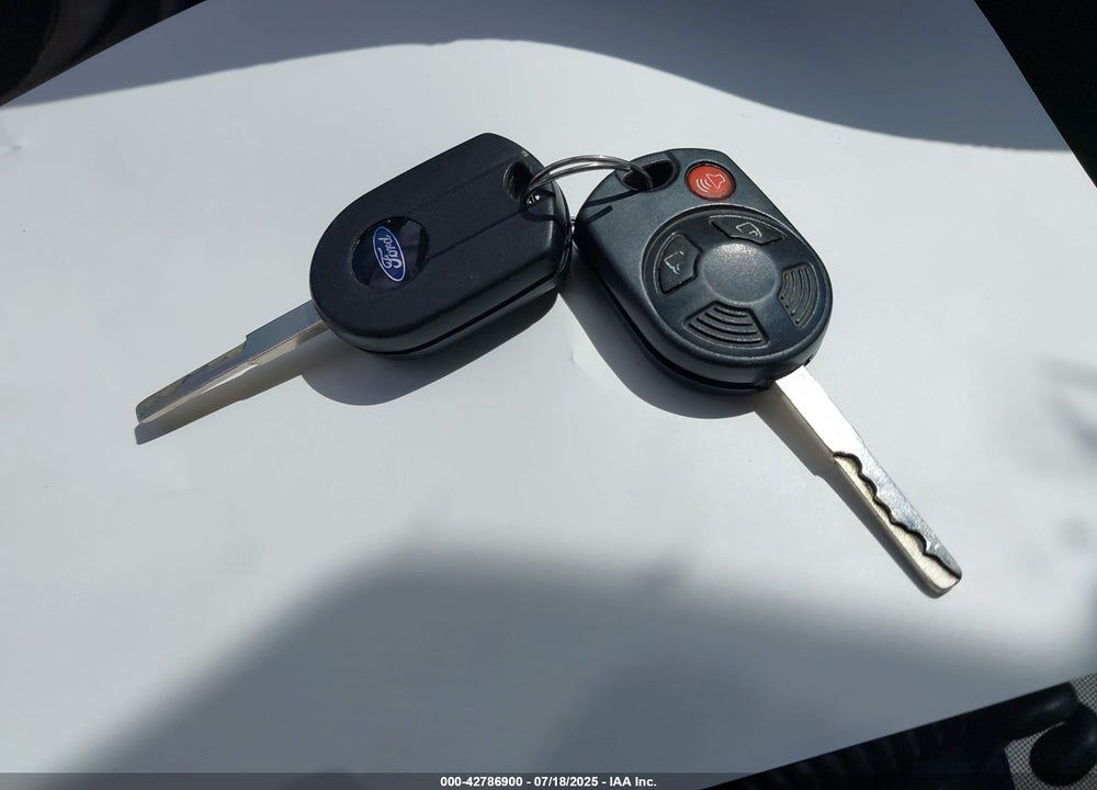 2013 FORD ESCAPE SE VIN: 1FMCU0GX9DUB06557