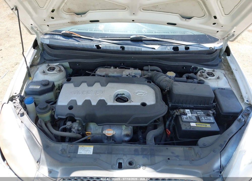 2008 HYUNDAI ACCENT SE VIN: KMHCN36C68U055702