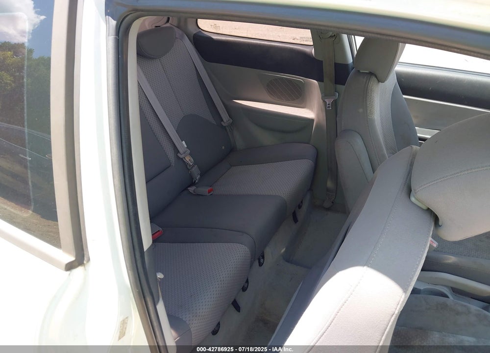 2008 HYUNDAI ACCENT SE VIN: KMHCN36C68U055702