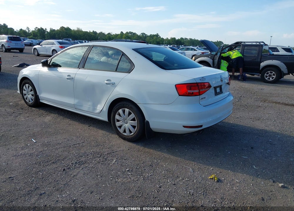 2015 VOLKSWAGEN JETTA VIN: 3VW2K7AJXFM259438