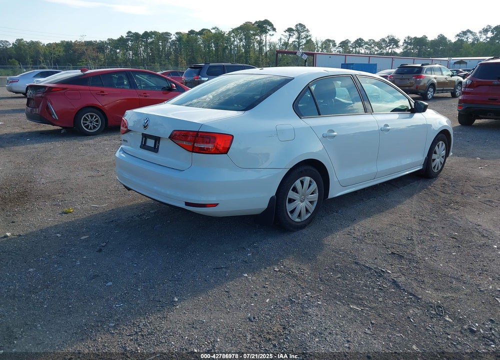 2015 VOLKSWAGEN JETTA VIN: 3VW2K7AJXFM259438
