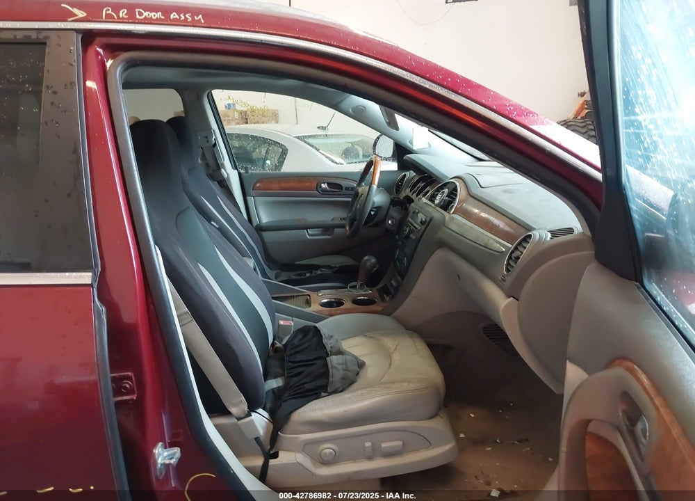 2011 BUICK ENCLAVE 1XL VIN: 5GAKRBED7BJ137120