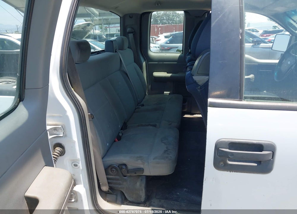 2007 FORD F-150 VIN: 1FTVX12517KD30227