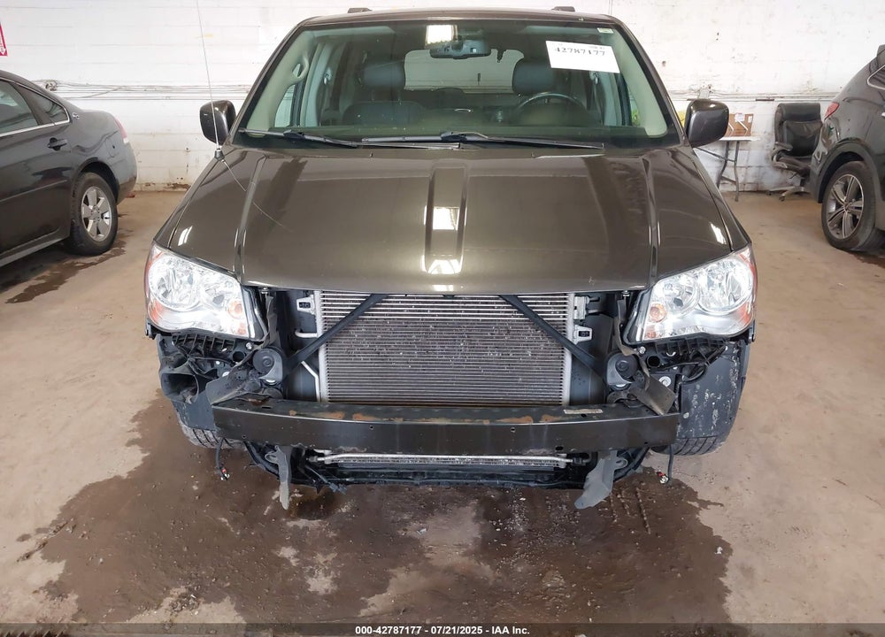 2016 CHRYSLER TOWN & COUNTRY TOURING VIN: 2C4RC1BG8GR156639