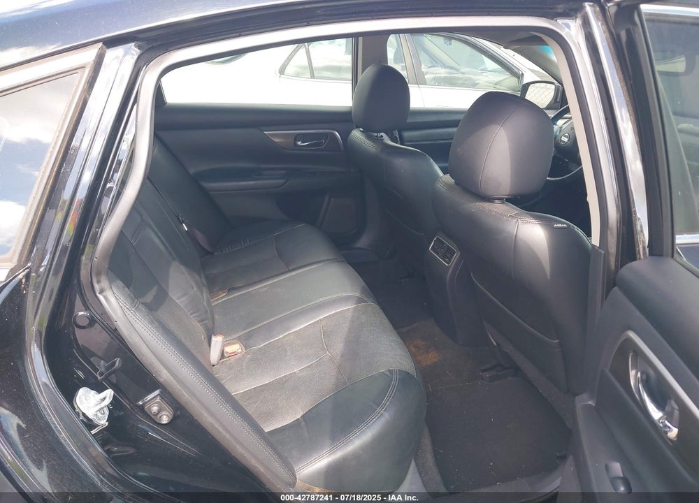 2015 NISSAN ALTIMA VIN: 1N4BL3AP7FC493914