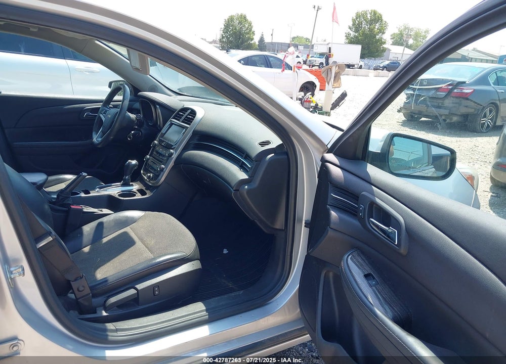 2015 CHEVROLET MALIBU VIN: 1G11C5SL3FU150856