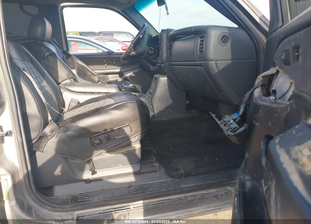 2002 CHEVROLET SILVERADO 2500HD LT VIN: 1GCHK23192F114866