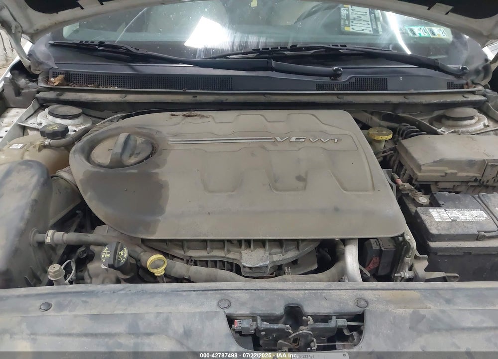 2015 CHRYSLER 200 C VIN: 1C3CCCEG8FN644275