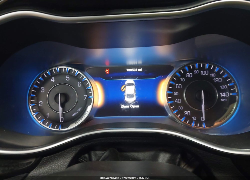 2015 CHRYSLER 200 C VIN: 1C3CCCEG8FN644275