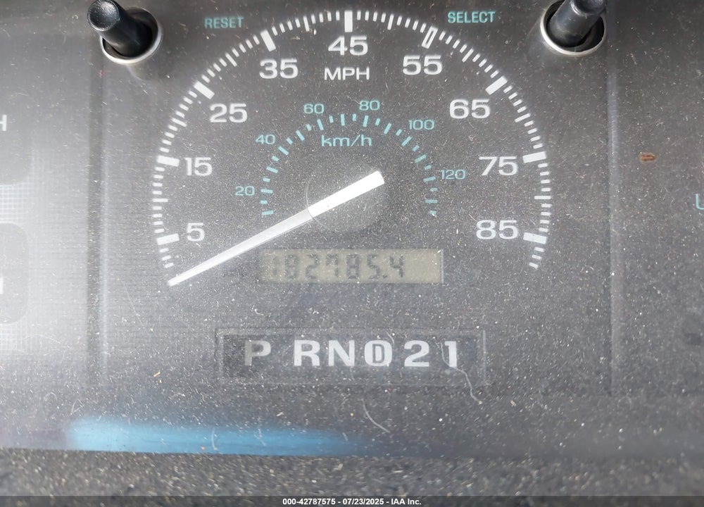 1993 FORD ECONOLINE E150 VIN: 1FMEE11H4PHA09244