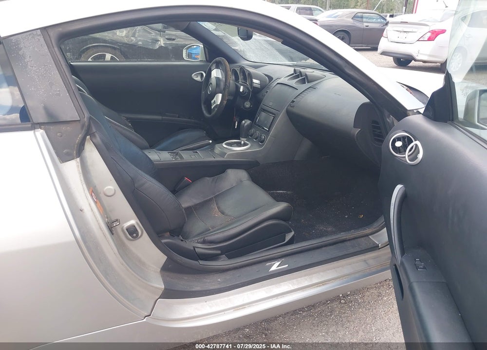 2003 NISSAN 350Z VIN: JN1AZ34E13T007885