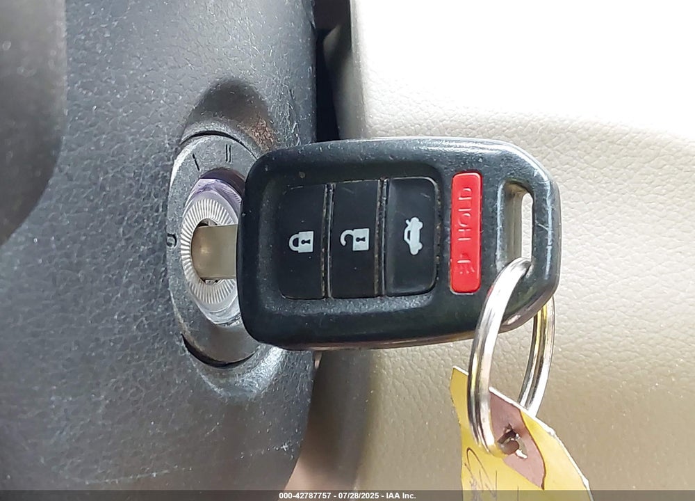 2014 HONDA CIVIC VIN: 2HGFB2F50EH553190