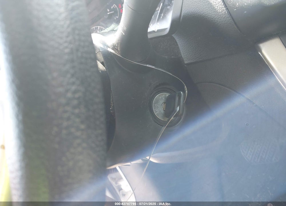2015 NISSAN SENTRA VIN: 3N1AB7APXFY286637