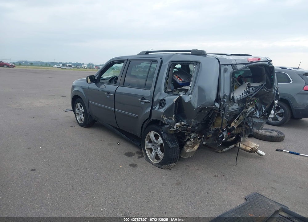 2013 HONDA PILOT VIN: 5FNYF4H62DB017987