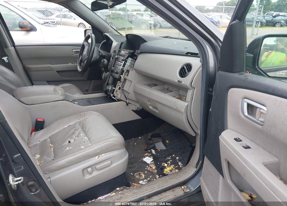 2013 HONDA PILOT VIN: 5FNYF4H62DB017987