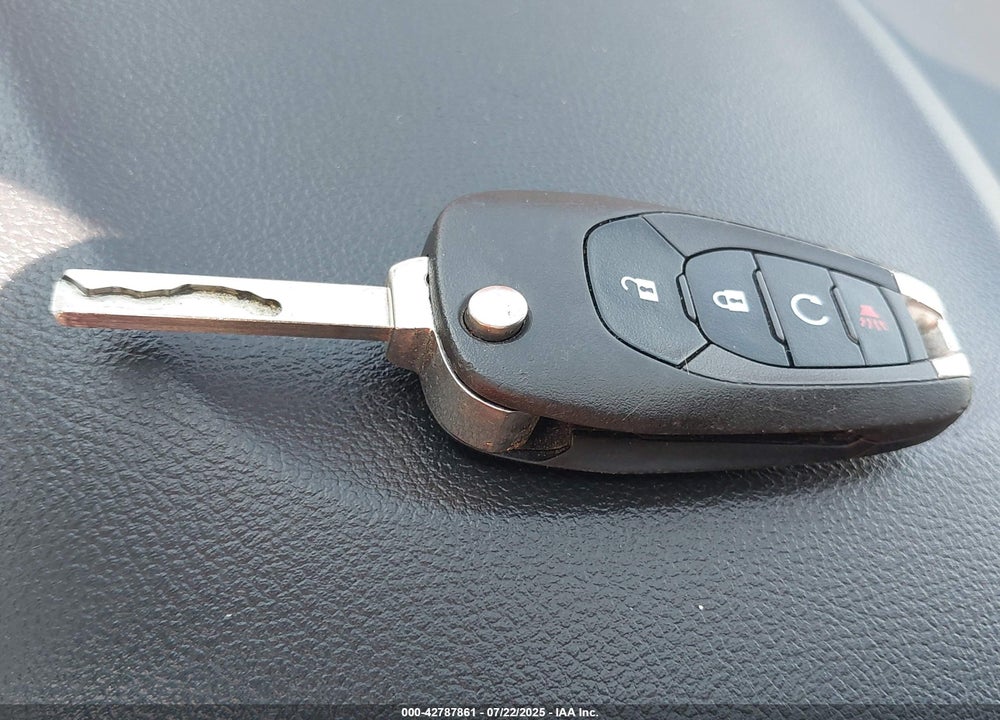 2021 CHEVROLET TRAX VIN: KL7CJPSBXMB322198