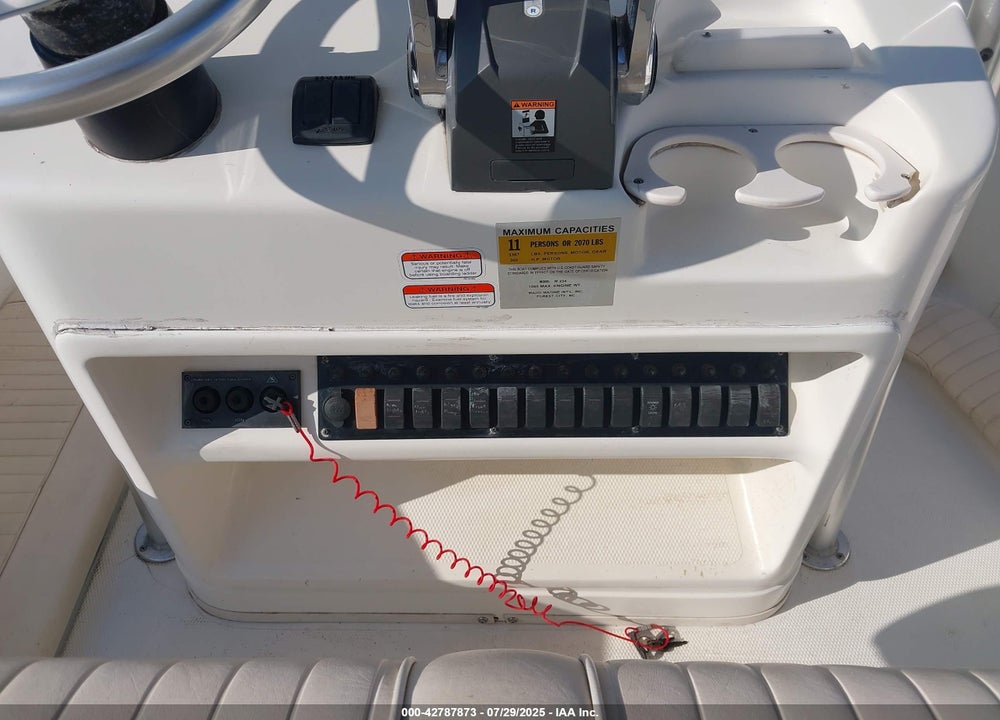 2008 MAKO CENTER CONSOLE VIN: MRKR0201K708