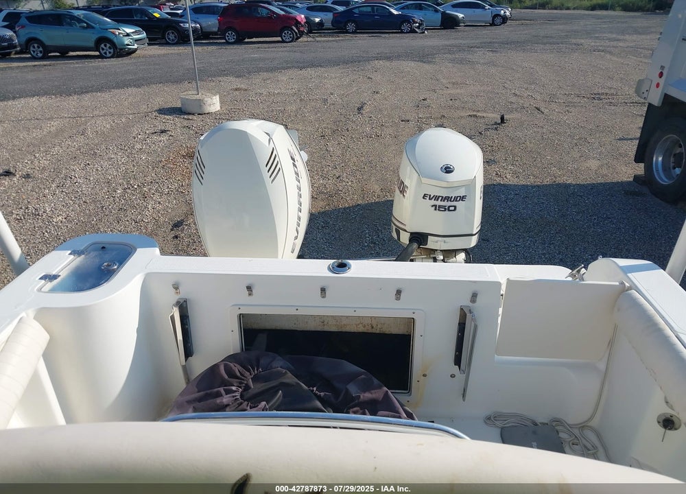 2008 MAKO CENTER CONSOLE VIN: MRKR0201K708
