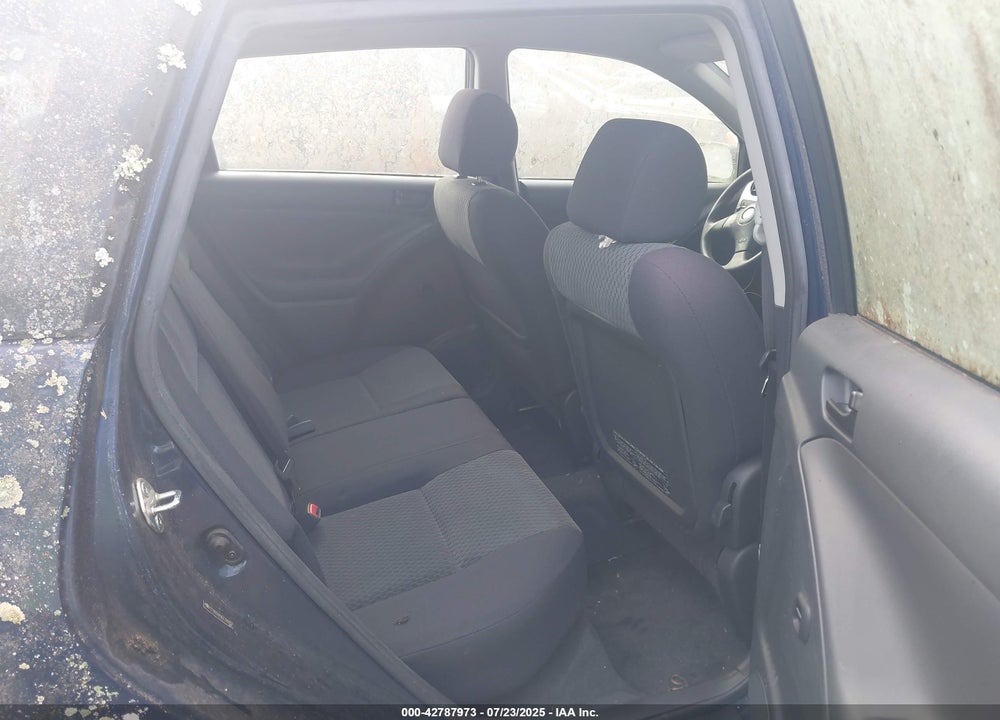 2005 TOYOTA MATRIX VIN: 2T1KR32E95C389937
