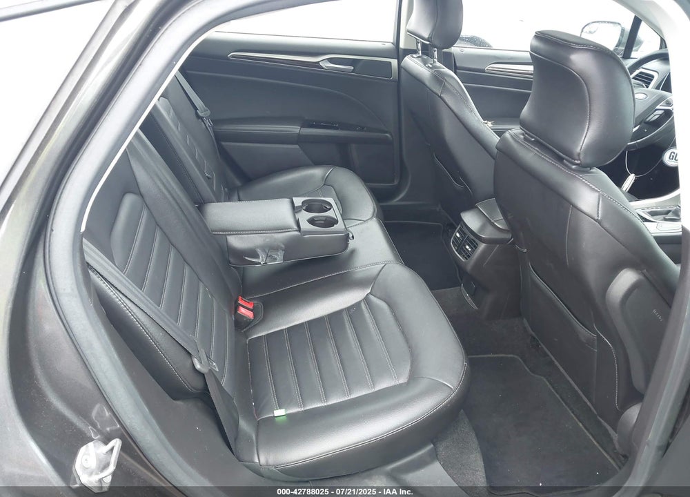 2016 FORD FUSION VIN: 3FA6P0HD9GR130680