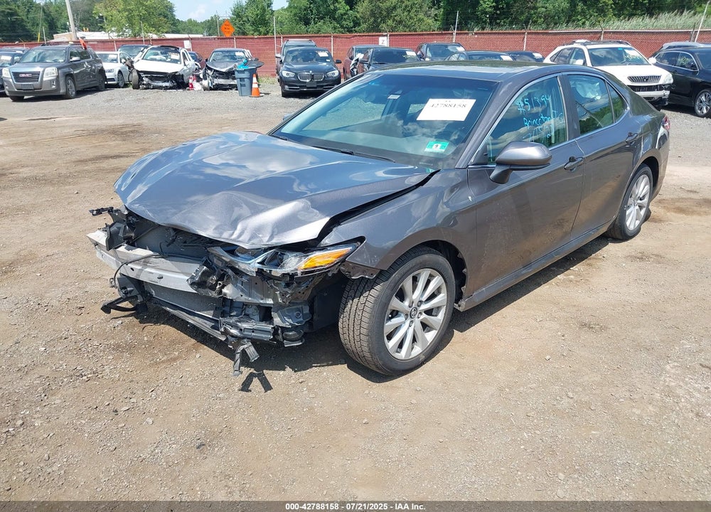 2018 TOYOTA CAMRY VIN: 4T1B11HK3JU645801