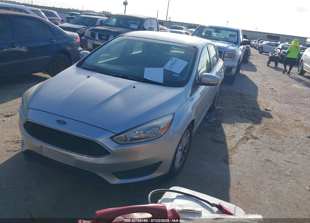 2015 FORD FOCUS VIN: 1FADP3K28FL235515