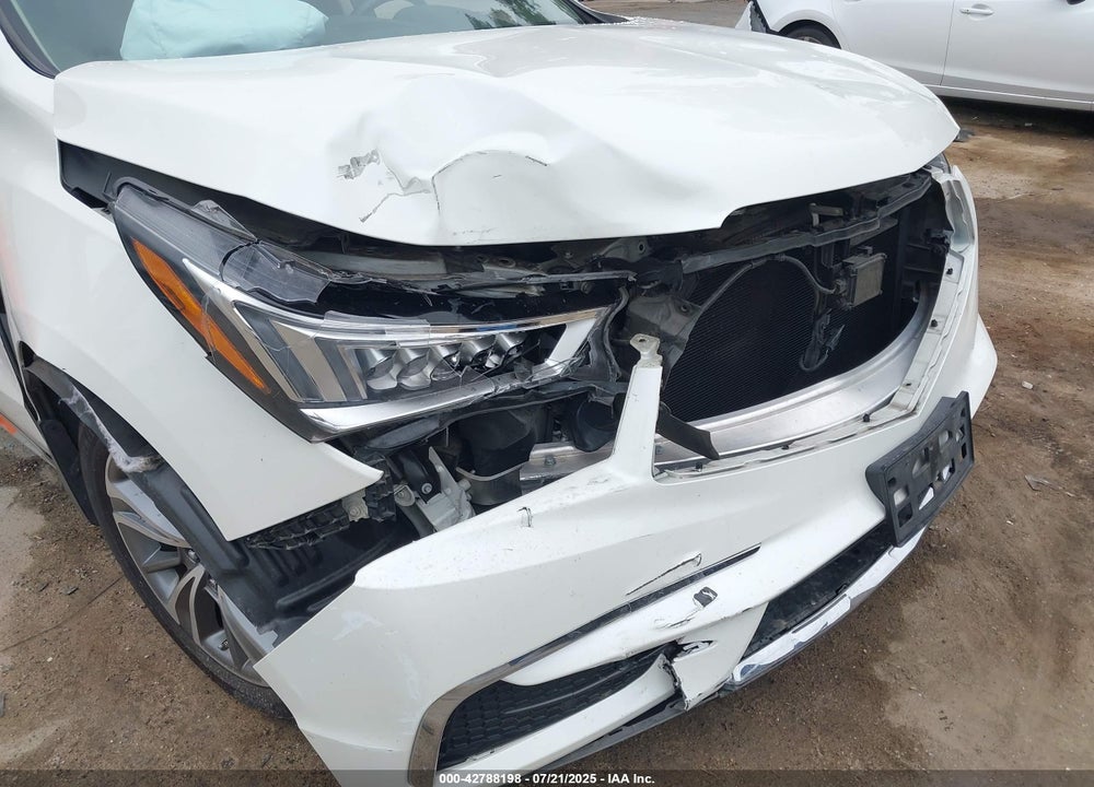 2017 ACURA MDX VIN: 5FRYD3H50HB008717