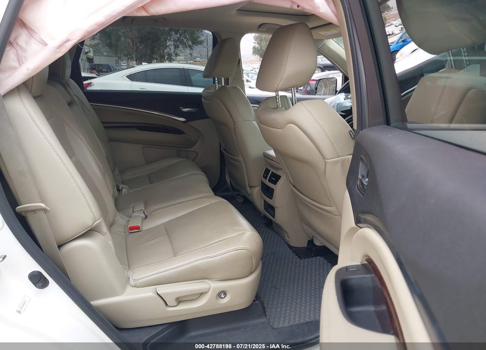 2017 ACURA MDX VIN: 5FRYD3H50HB008717