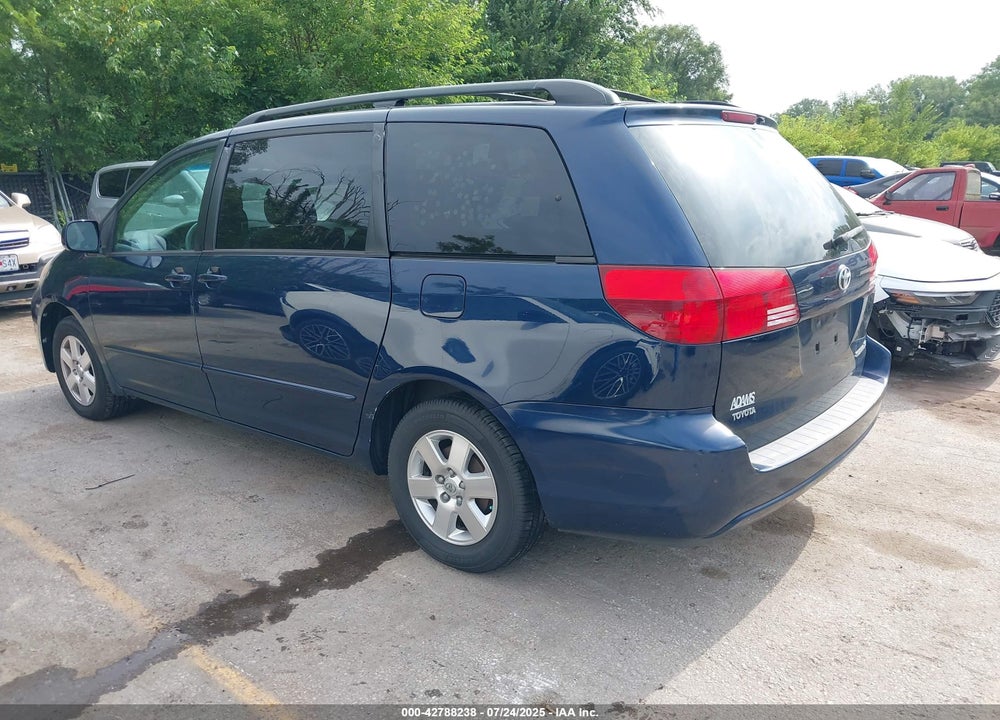 2005 TOYOTA SIENNA XLE VIN: 5TDZA22CX5S257985