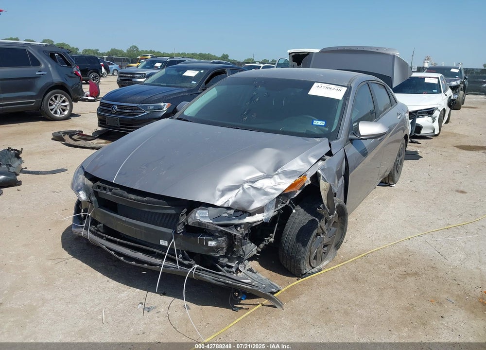 2023 HYUNDAI ELANTRA VIN: KMHLM4AG7PU520697