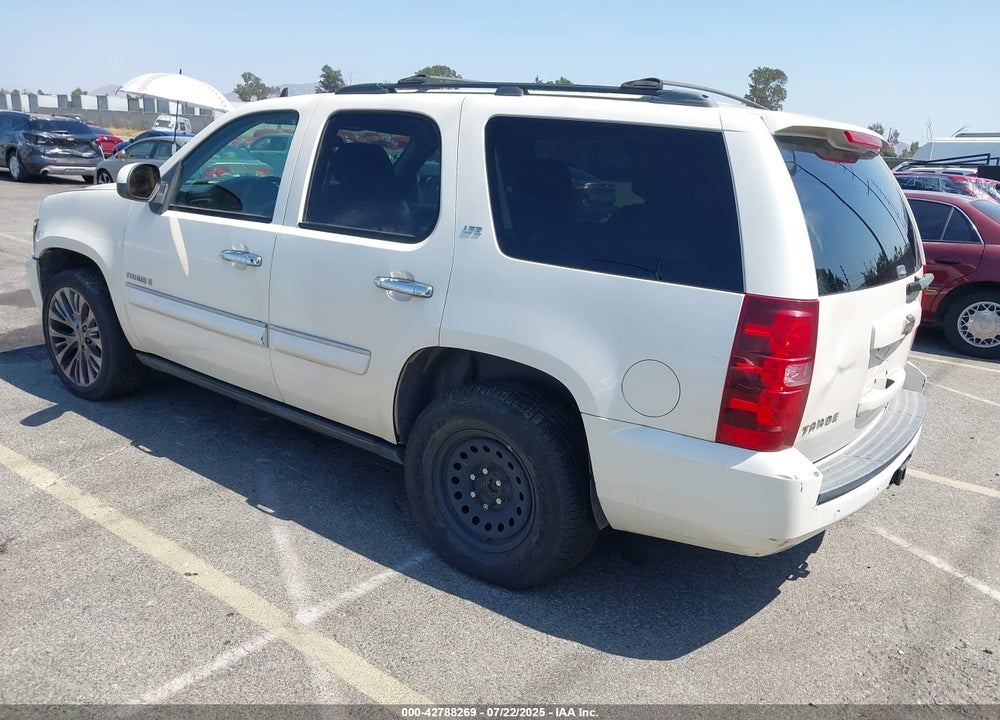 2008 CHEVROLET TAHOE LTZ VIN: 1GNFC13028R229605
