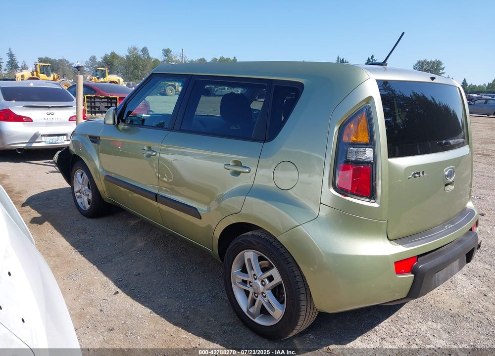 2011 KIA SOUL VIN: KNDJT2A27B7198495