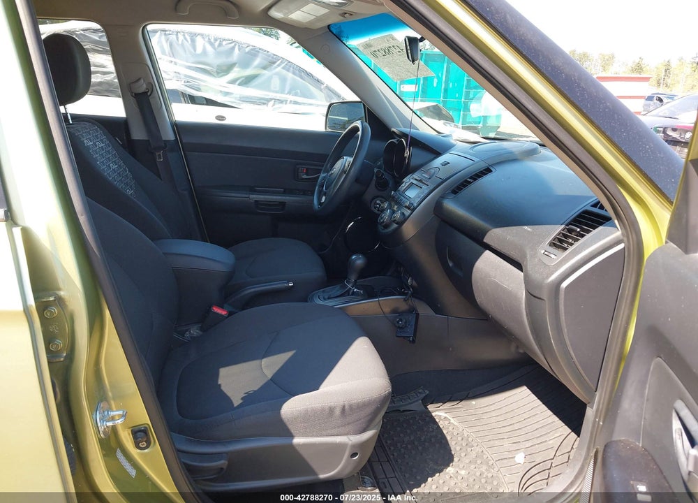 2011 KIA SOUL VIN: KNDJT2A27B7198495