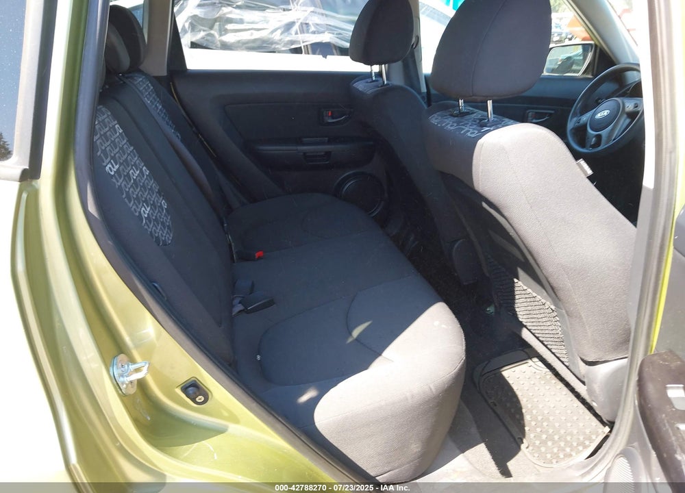 2011 KIA SOUL VIN: KNDJT2A27B7198495