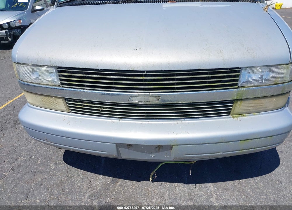 2000 CHEVROLET ASTRO VIN: 1GNEL19W0YB148747