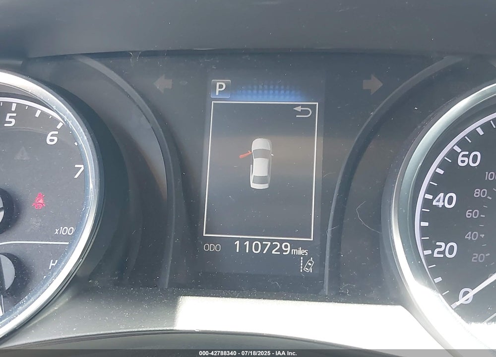 2018 TOYOTA CAMRY VIN: 4T1B11HK8JU658673
